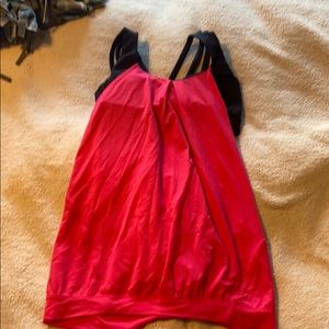 Workout top lululemon size 6